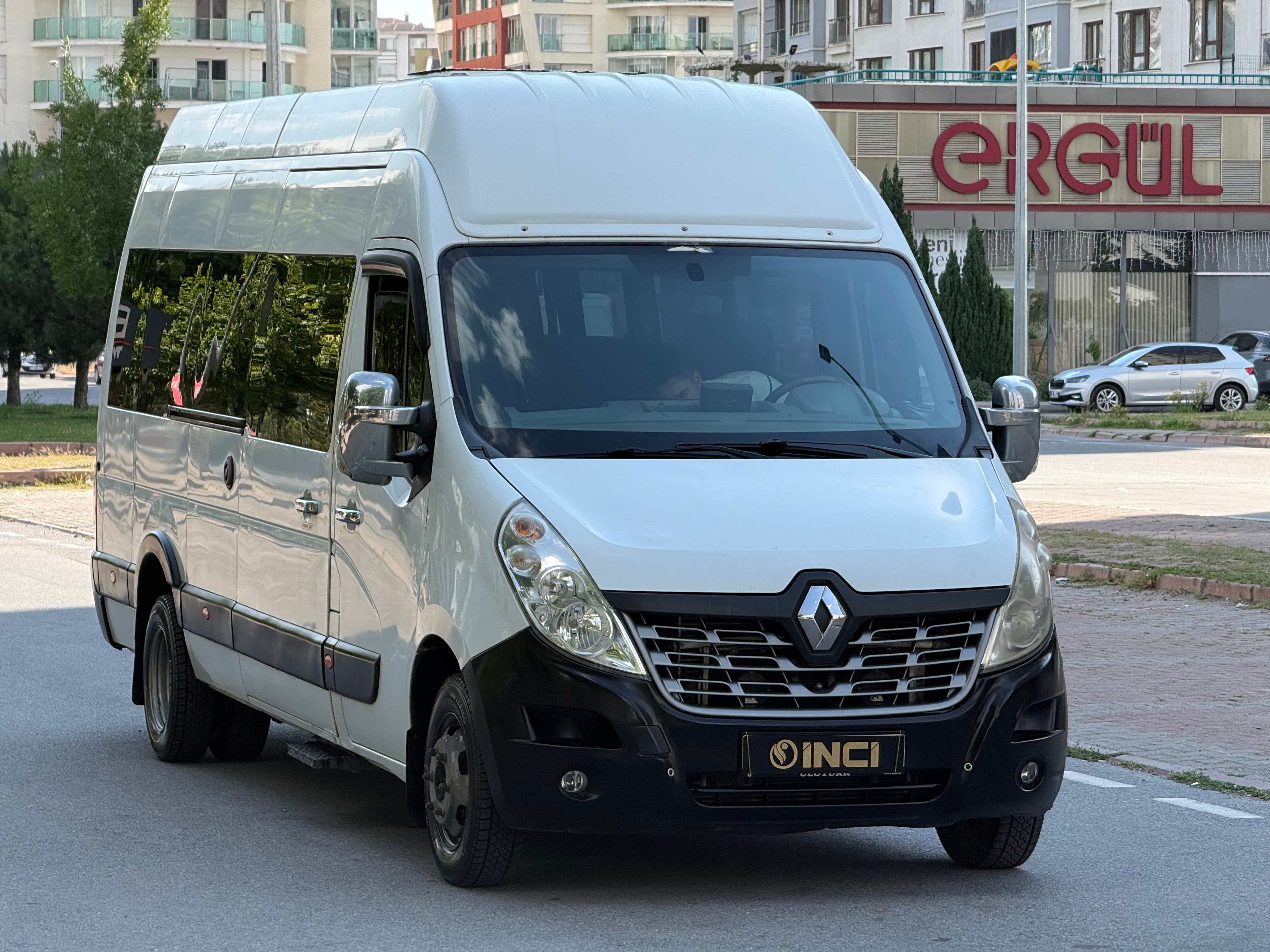 Renault Master 19+1